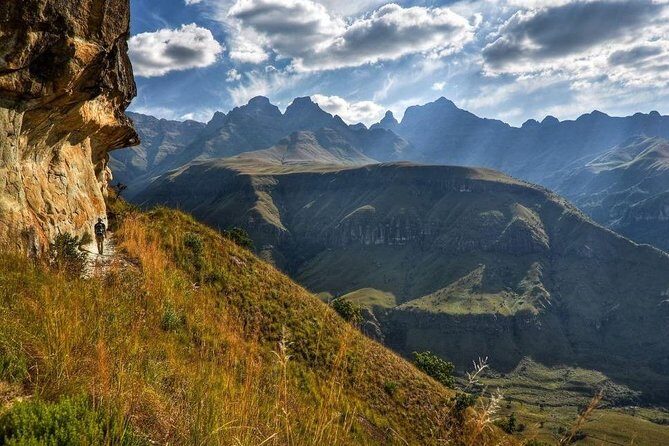 Drakensberg, Nelson Mandela Capture S & Howick Falls - 2 Day Tour from Durban - Key Points