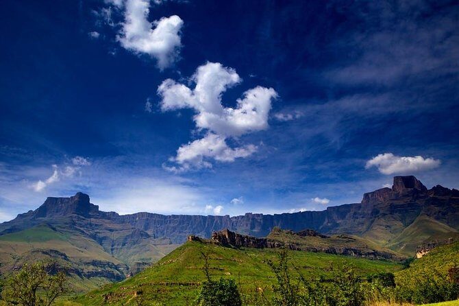Drakensberg, Nelson Mandela Capture S & Howick Falls - 2 Day Tour from Durban - A Closer Look at the Tour Experience