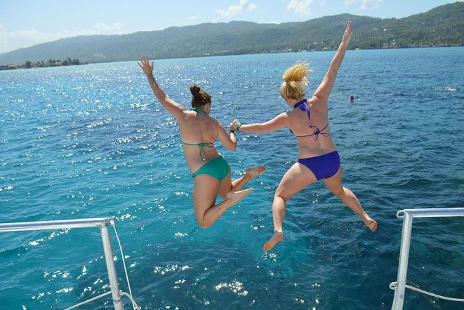 dreamer-catamaran-montego-bay-cruise-to-negril-from-falmouth