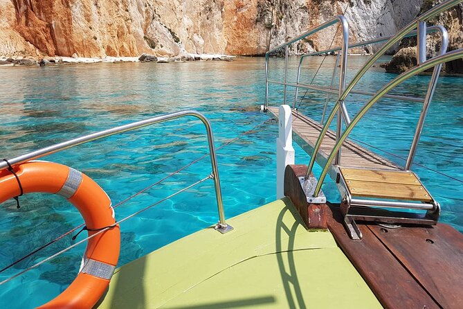 dreamy-cruisedaily-cruise-from-argostoli-harbour-with-a-traditional-greek-boat