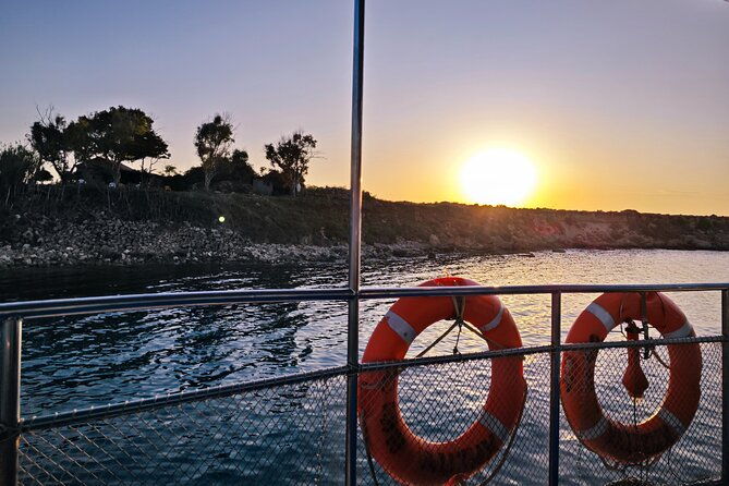 dreamy-sails-sunset-tour-with-dinner-and-wine