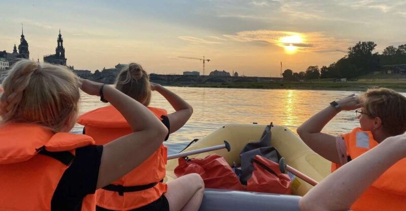 dresden-boat-tour-with-the-inflatable-boat-loschwitz-radebeul