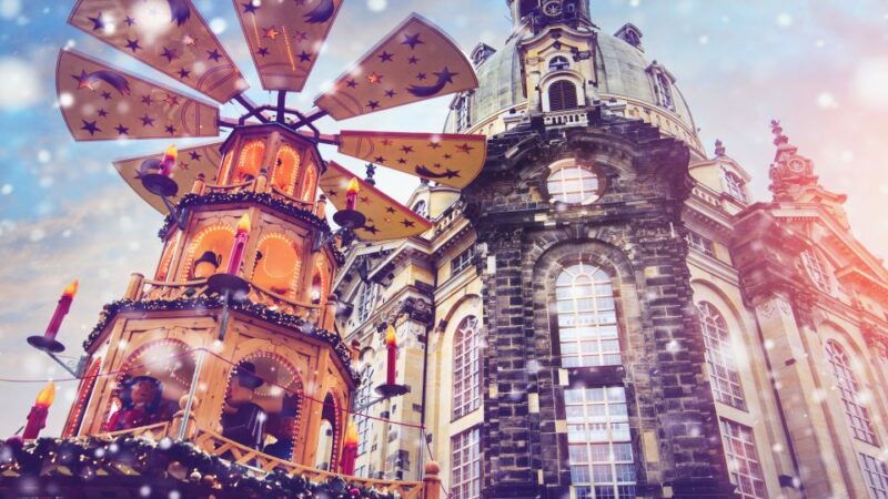 dresden-christmas-sightseeing-tour-with-a-pflaumentoffel