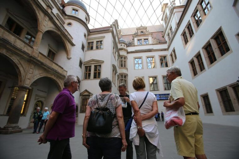 dresden-guided-tour-with-beer-tasting