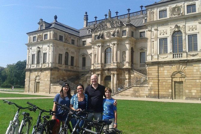 dresden-highlights-big-city-tour-with-bike