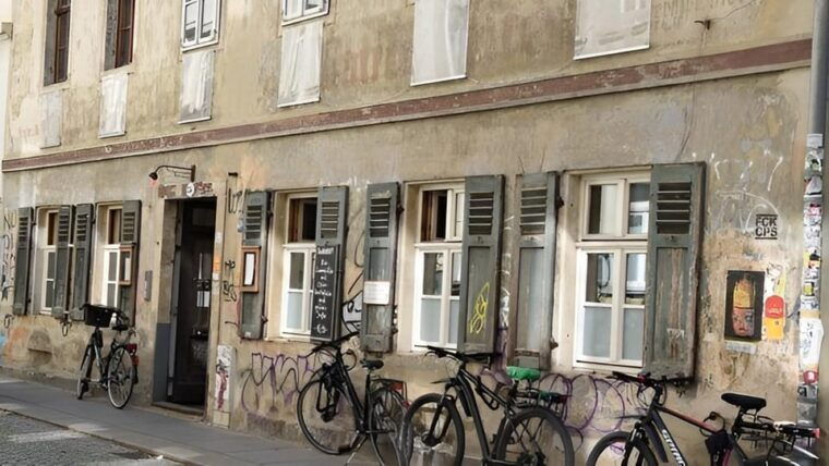 dresden-neustadt-creative-trendy-neighbourhood-walk