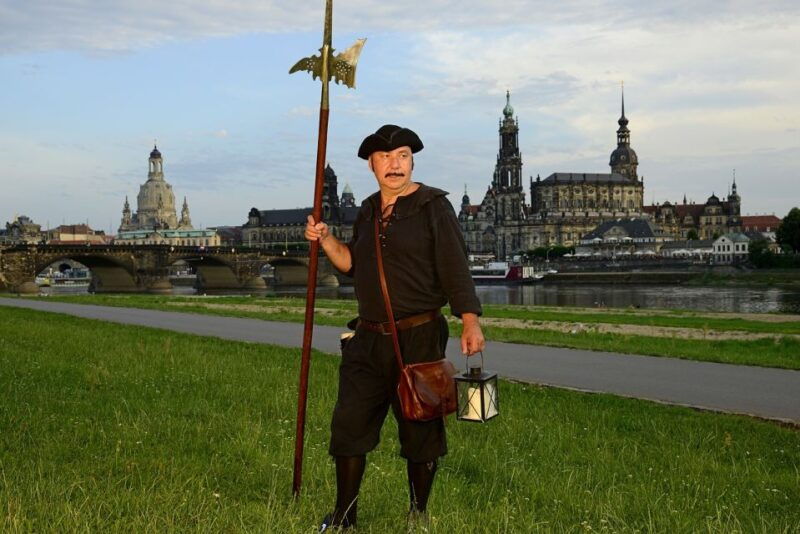 dresden-night-watchman-tour-through-the-old-town