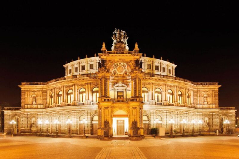 dresden-semperoper-tickets-and-guided-tour