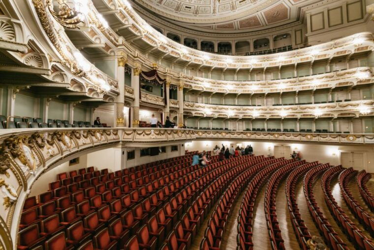 dresden-semperoper-tickets-and-guided-tour