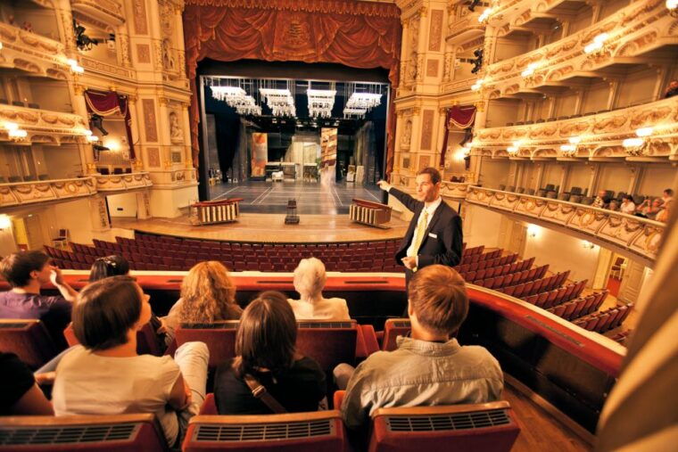 dresden-semperoper-tickets-and-guided-tour