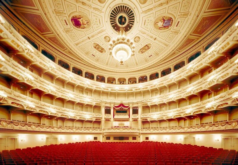 Dresden: Semperoper und Residenzschloss - Exploring the Residenzschloss: The Saxon Louvre
