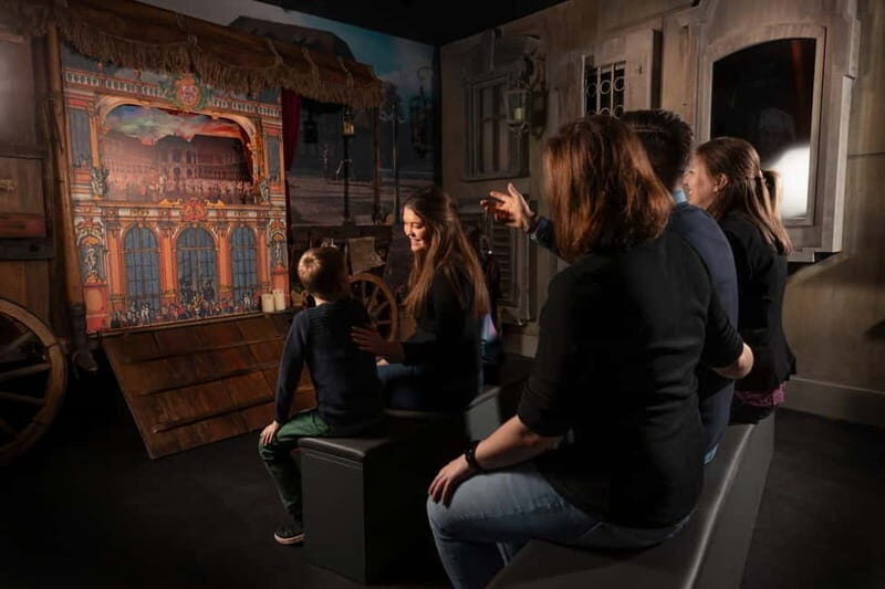 Dresden: Time travel with virtual reality elements - What makes this Dresden tour special?