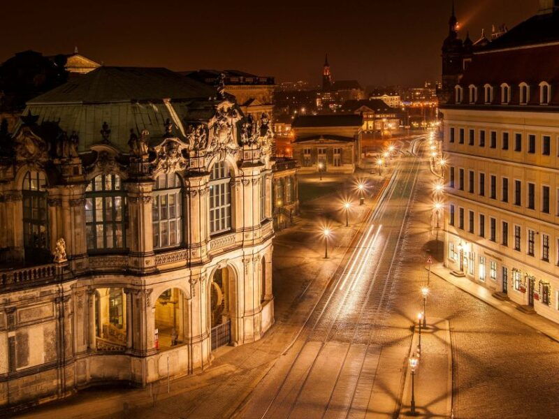 dresden-walking-tour-with-a-night-watchman-and-meal
