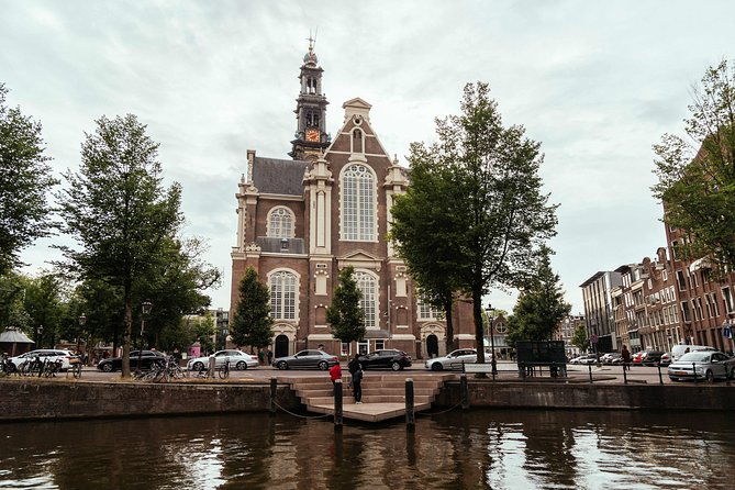 drinks-bites-in-amsterdam-private-tour