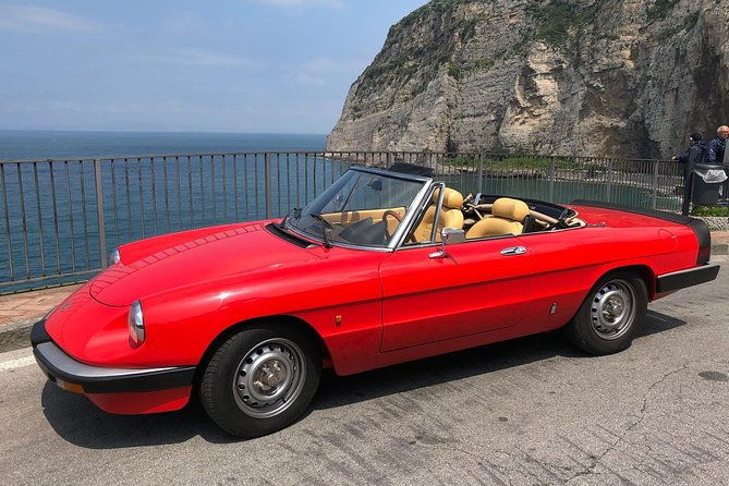 drive-experience-on-vintage-car