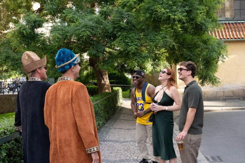 drunken-monkey-almost-free-tour-pragues-top-sights1-drink