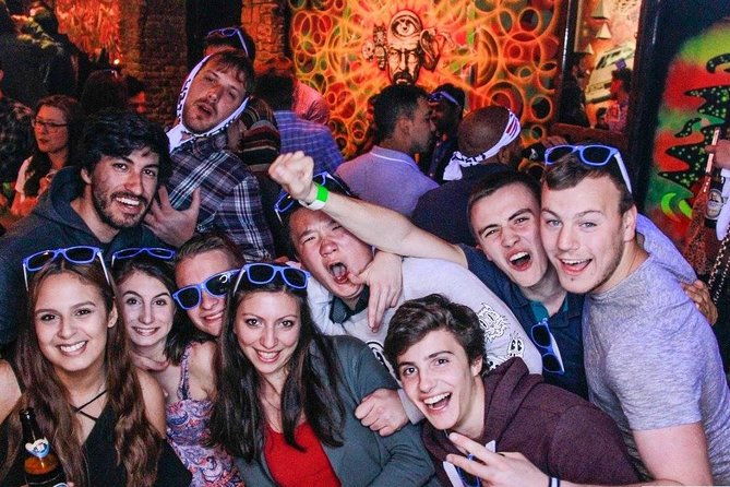 drunken-monkey-pub-crawl