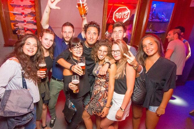 drunken-monkey-pub-crawl