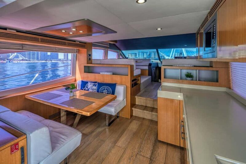 Dubai: 2-Hour Private Yacht Cruise around Burj Al-Arab - Key Points