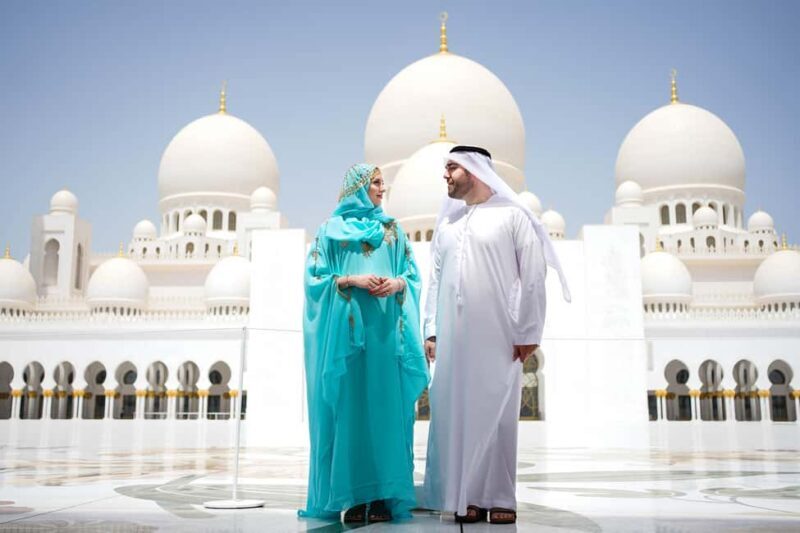 Dubai: Abu Dhabi Day-Trip Grand Mosque, Royal Palace & Lunch - Key Points