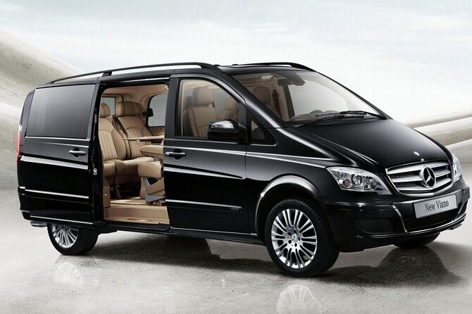 Dubai & Abu Dhabi Tour Mercedes Benz Viano with driver( Private) - The Comfort of Mercedes-Benz Viano