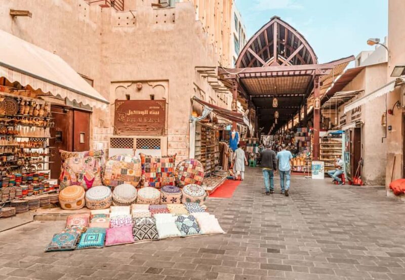 Dubai afternoon city tour with dinner on dhow cruise - Who Should Consider This Tour?
