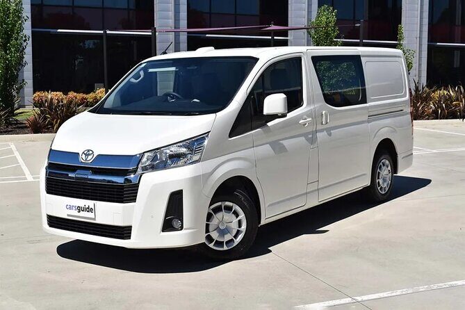 Dubai Airport: Hassle Free Private Transfer Arrival OR Departure - A Closer Look at the Experience