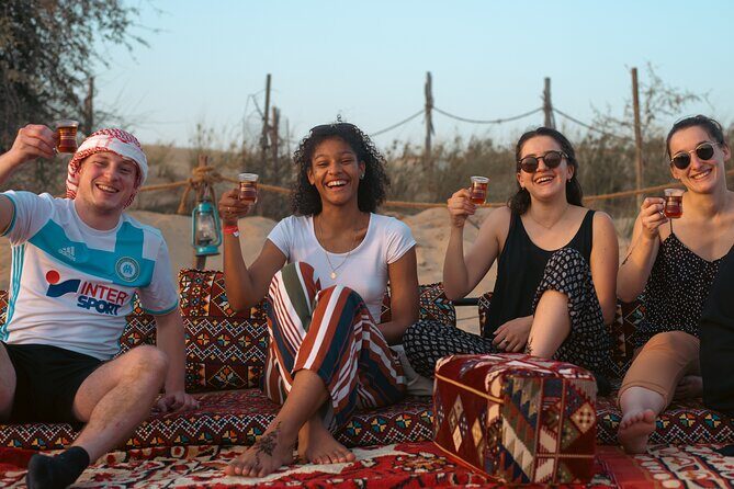 Dubai: Al Marmoom Oasis Vintage Safari: Camels, Stargazing & Meal - FAQ