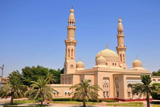 Dubai City Tour with Burj Khalifa at the top entry - Practical Aspects and What to Expect