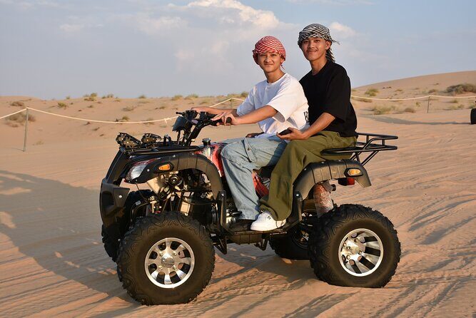 Dubai Desert Safari with Live entertainment - Key Points