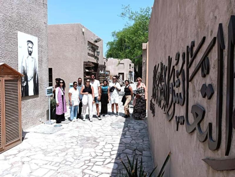 Dubai: Discover Dubai Old Town, Souks, Museum & Street Food - Market Visits and Shopping