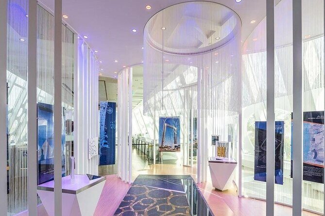 Dubai: Dubai Frame Where Heritage Meets Modernity - Who Should Visit?