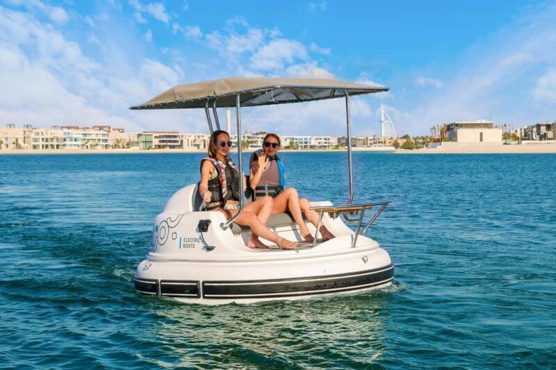 Dubai: Electric Self-Drive Boat Ride in the Palm Jumeirah - What to Expect From the Electric Self-Drive Boat Ride