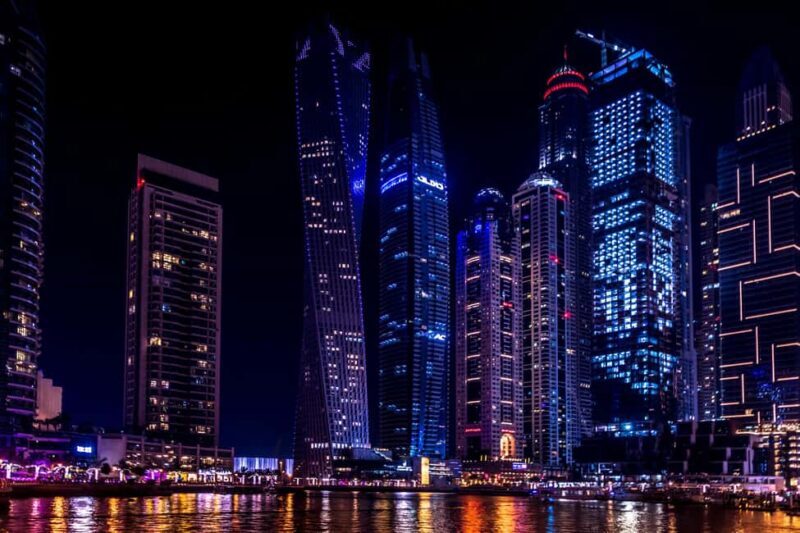 Dubai: Evening Tour and Burj Khalifa Entrance Ticket - An In-Depth Look at the Dubai Evening Tour