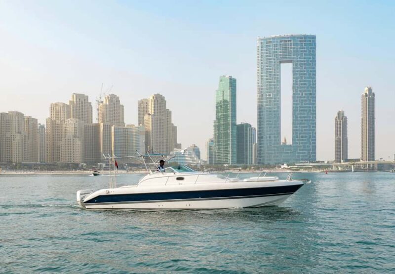 Dubai: Fishing Trip with Equipment and Crew - Key Points