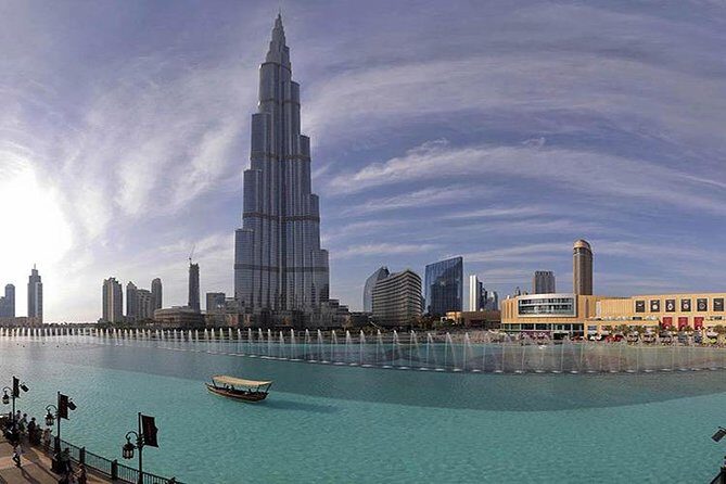 Dubai: Fountain Show and Burj Lake Ride by Traditional Boat - What Past Travelers Say