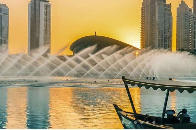 Dubai: Fountain Show and Burj Lake Ride by Traditional Boat - Who Should Consider This Tour?