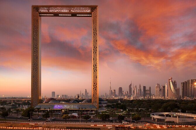 Dubai Frame Including Pickup And Drop off - FAQ