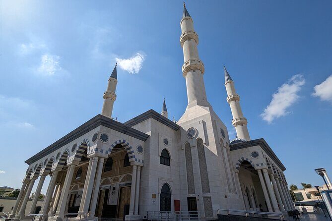 Dubai Frame Tickets, Creek, Souks & Blue Mosque Guided Tour - Who Is This Tour Best For?