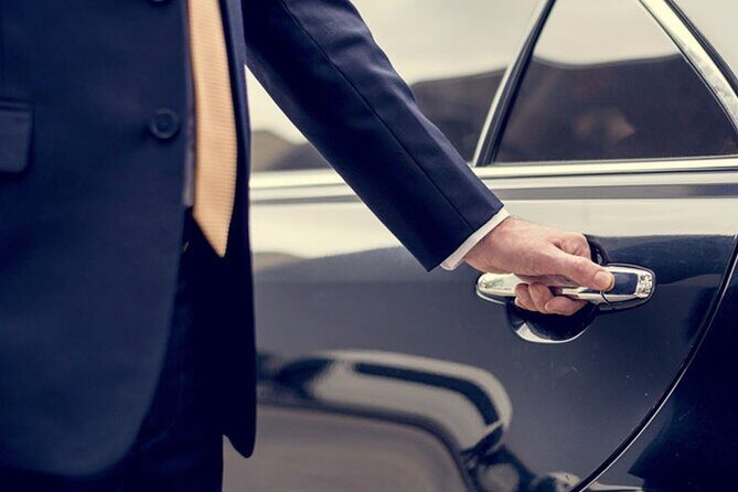 Dubai: Full-Day Private Car and Driver Hire - FAQ