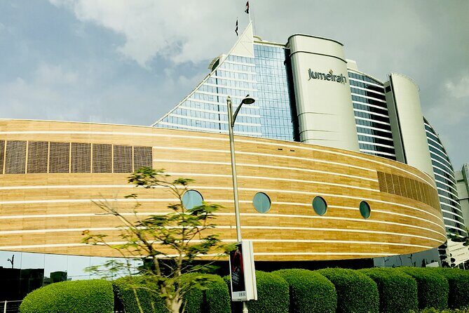 Dubai Full Day Tour with Entry Ticket to Burj Khalifa at the Top - Duration, Group Size, and Logistics