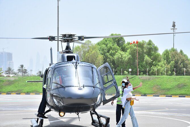 Dubai Helicopter Tour: Experience Dubais Iconic Landmarks - What to Expect from the Dubai Helicopter Tour