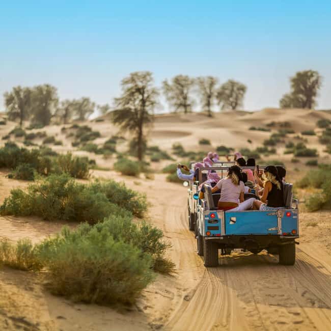 Dubai: Heritage Safari in Vintage Land Rover with Dinner - Key Points