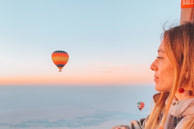 Dubai Hot Air Balloon Sightseeing - A Closer Look at the Experience