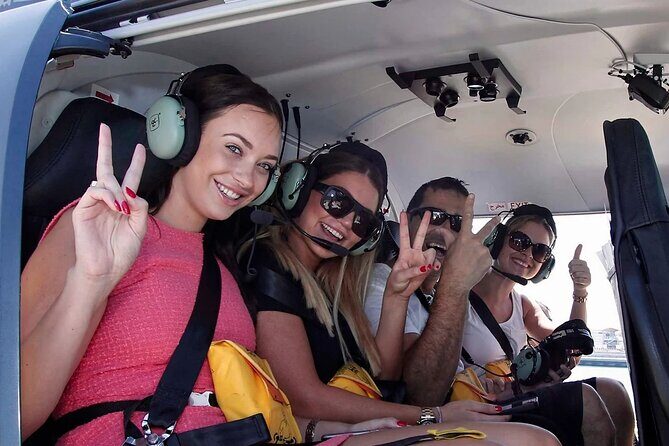 Dubai Iconic Helicopter Tour and Dhow Cruise Dinner Marina Combo - An In-Depth Look at the Dubai Iconic Helicopter and Dhow Cruise Combo