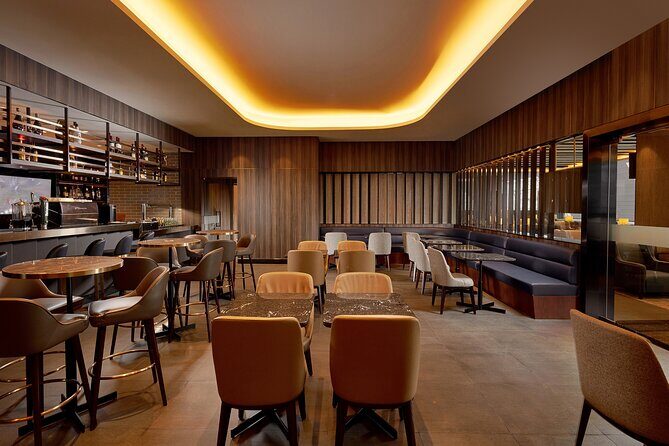 Dubai International Airport Plaza Premium Lounge at Terminal 3 - The Sum Up
