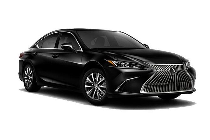 Dubai International Airport Transfer [ARRIVAL] - (Lexus ES350 or Infiniti Q70) - Key Points  