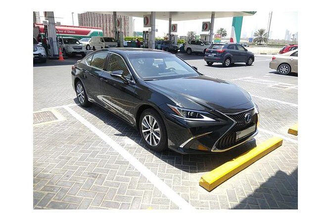 Dubai International Airport Transfer [ARRIVAL] - (Lexus ES350 or Infiniti Q70) - Who Should Consider This Service?  