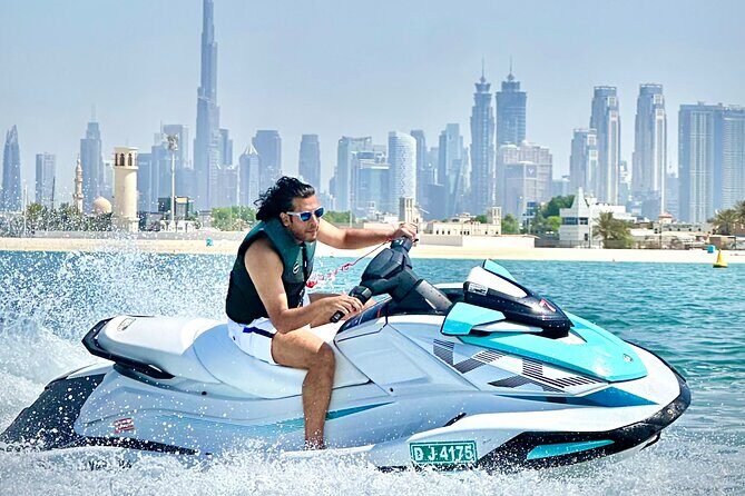 Dubai Jet Ski  1050cc + Free Photos & Videos - Key Points