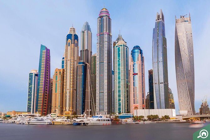 Dubai Marina Luxury Cruise w/ 5 Star Buffet Dinner & Transfer - Who Should Consider This Tour?